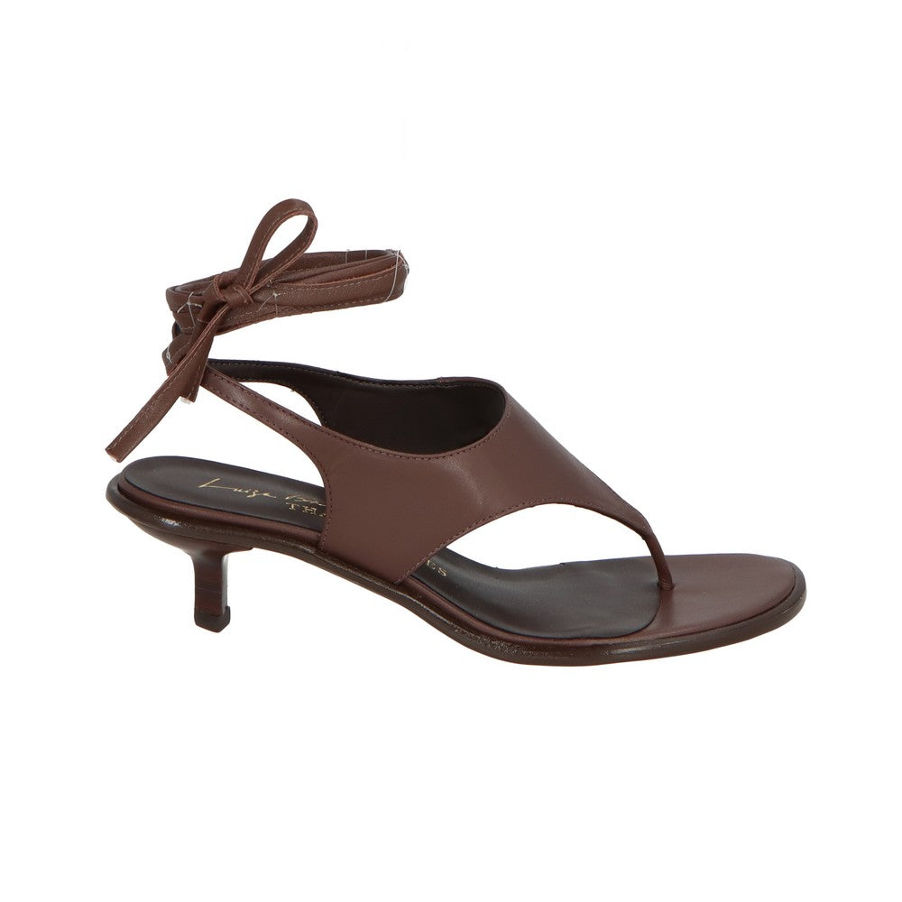 Sandália Thassia Naves Luiza Barcelos 13680043