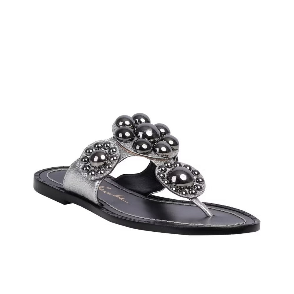 Chinelo Luiza Barcelos 13010040