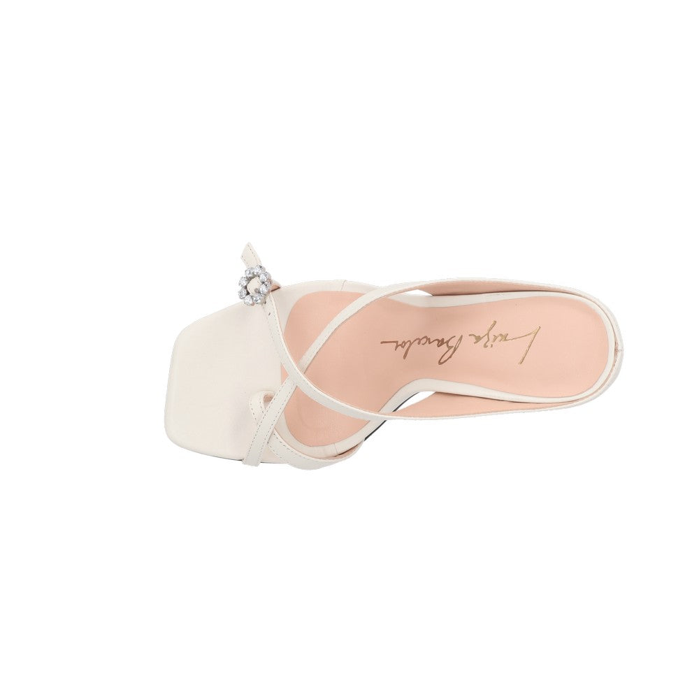 Mule Luiza Barcelos 14200006