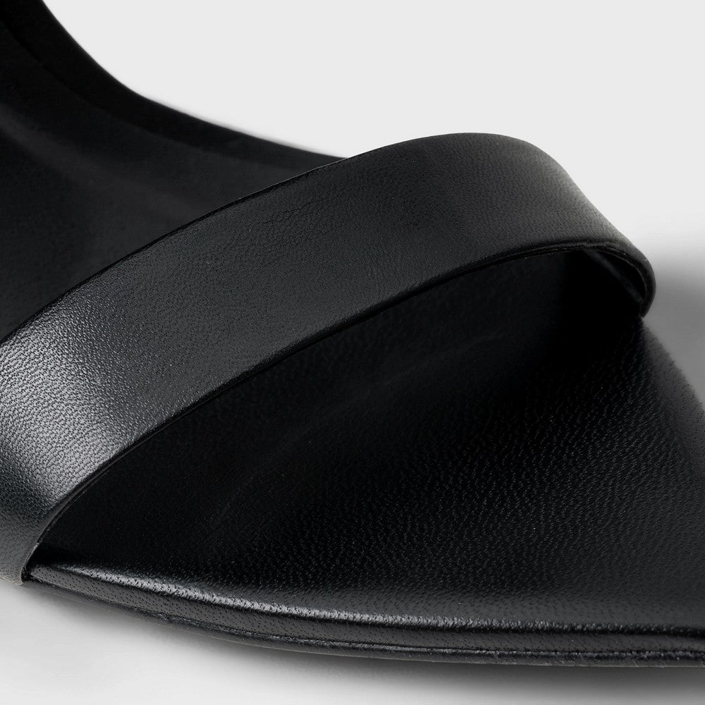 Sandália Charm Carrano 816001